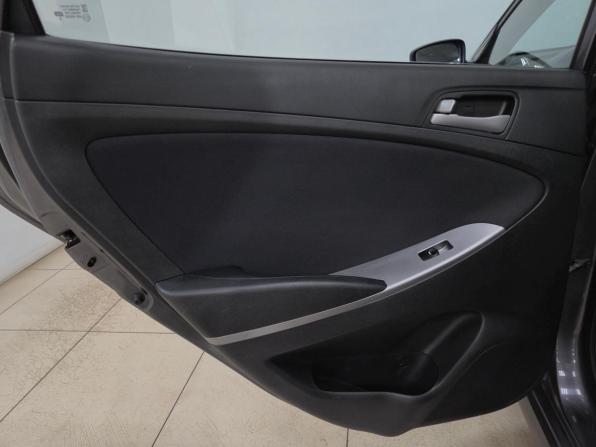 Hyundai Solaris I Рестайлинг с пробегом 2015 года, цена 835 000 рублей, 117638 км, седан, Автокод Объявления