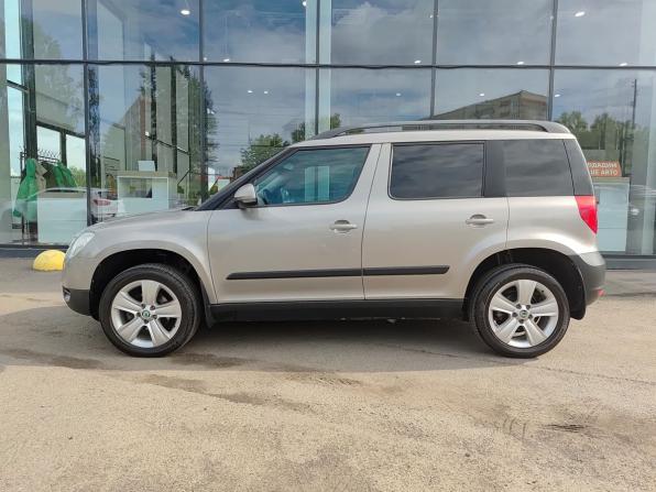 Skoda Yeti I с пробегом 2013 года, цена 740 000 рублей, 131822 км, внедорожник, Автокод Объявления