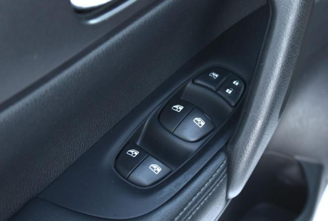 Nissan Qashqai II с пробегом 2019 года, цена 1 350 000 рублей, 187996 км, внедорожник, Автокод Объявления