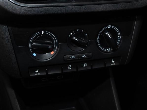 Skoda Rapid II с пробегом 2021 года, цена 1 259 000 рублей, 216975 км, лифтбек, Автокод Объявления