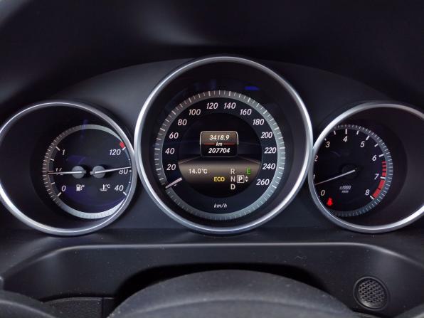 Mercedes-Benz E-Класс IV (W212 S212 C207) Рестайлинг с пробегом 2014 года, цена 1 540 000 рублей, 209000 км, седан, Автокод Объявления