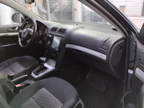 Skoda Octavia II (A5) Рестайлинг с пробегом 2011 года, цена 840 000 рублей, 192061 км, лифтбек, Автокод Объявления