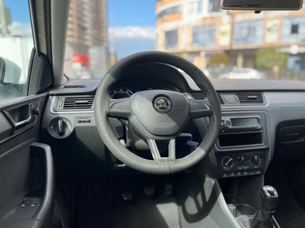 Skoda Rapid I Рестайлинг с пробегом 2020 года, цена 900 000 рублей, 132114 км, лифтбек, Автокод Объявления