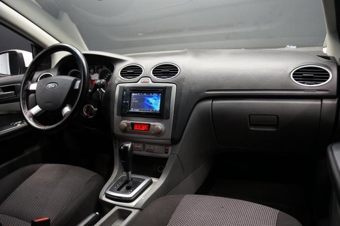 Ford Focus II Рестайлинг с пробегом 2010 года, цена 688 000 рублей, 155000 км, хэтчбек, Автокод Объявления