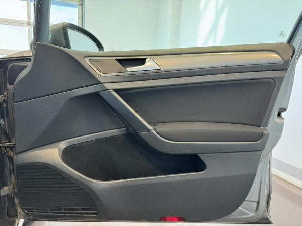 Volkswagen Golf VII с пробегом 2013 года, цена 840 000 рублей, 231893 км, хэтчбек, Автокод Объявления