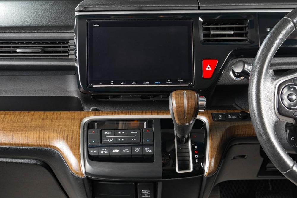 Honda Stepwgn V Рестайлинг Тюмень  - изображение 17