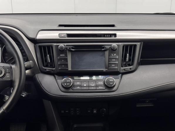 Toyota RAV4 IV (XA40) Рестайлинг с пробегом 2016 года, цена 2 099 000 рублей, 139384 км, внедорожник, Автокод Объявления