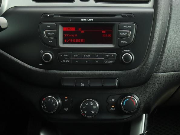 Kia Ceed II с пробегом 2012 года, цена 740 000 рублей, 265248 км, хэтчбек, Автокод Объявления
