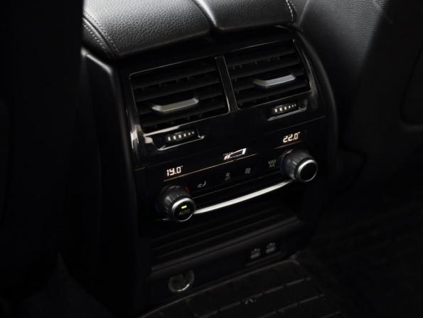 BMW 5 серии VII (G30/G31/G38) с пробегом 2019 года, цена 3 399 000 рублей, 101370 км, седан, Автокод Объявления
