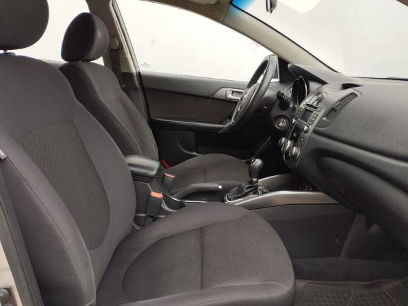 Kia Cerato II с пробегом 2011 года, цена 940 000 рублей, 117085 км, седан, Автокод Объявления