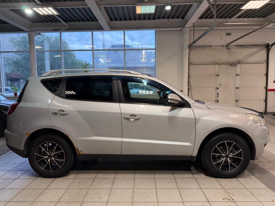 Geely Emgrand X7 I Челябинск  - изображение 7