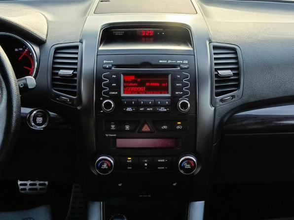 Kia Sorento II Рестайлинг с пробегом 2012 года, цена 1 699 995 рублей, 139995 км, внедорожник, Автокод Объявления