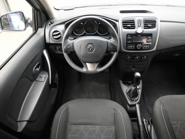Renault Sandero II с пробегом 2017 года, цена 1 149 000 рублей, 49332 км, хэтчбек, Автокод Объявления