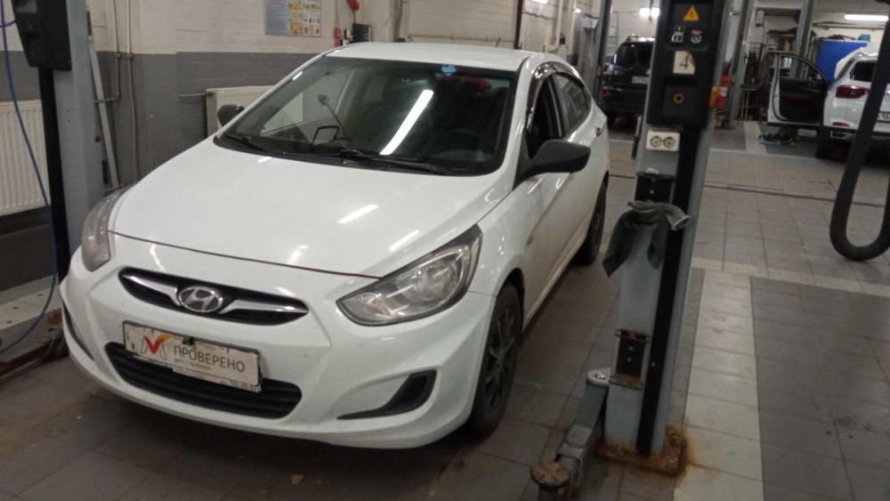 Hyundai Solaris I Санкт-Петербург  - изображение 1