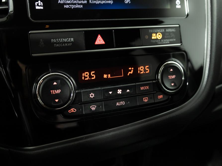 Mitsubishi Outlander III Рестайлинг 3 Санкт-Петербург  - изображение 16