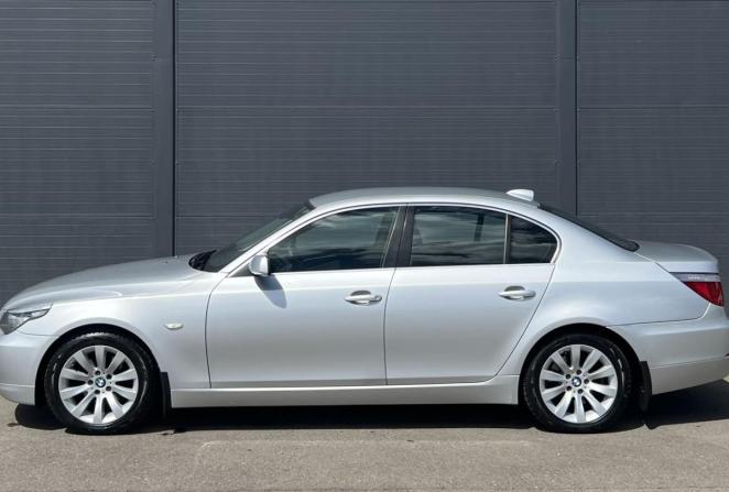 BMW 5 серии V (E60/E61) с пробегом 2007 года, цена 1 090 000 рублей, 242815 км, седан, Автокод Объявления
