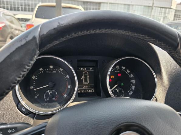 Skoda Yeti I Рестайлинг с пробегом 2015 года, цена 893 000 рублей, 187130 км, внедорожник, Автокод Объявления