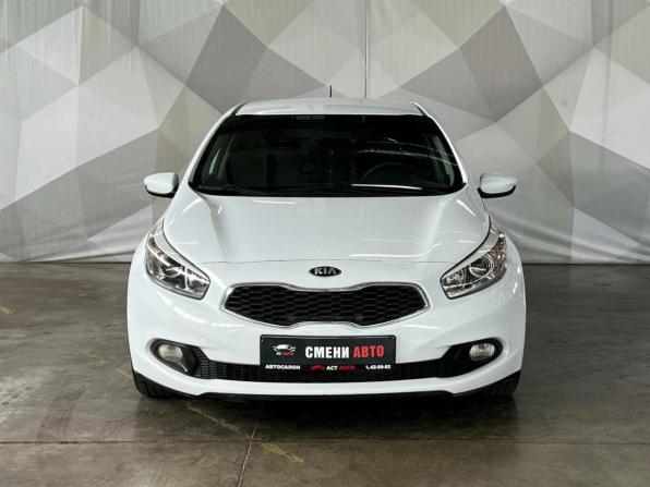 Kia Ceed II с пробегом 2014 года, цена 850 000 рублей, 171500 км, хэтчбек, Автокод Объявления