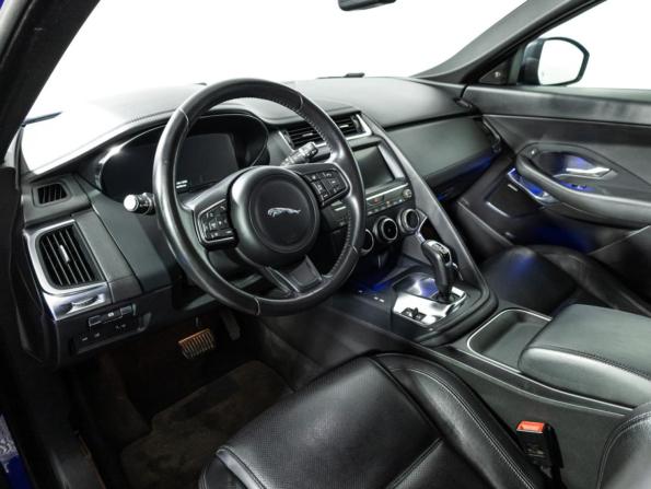 Jaguar E-Pace I с пробегом 2018 года, цена 2 250 000 рублей, 146792 км, внедорожник, Автокод Объявления