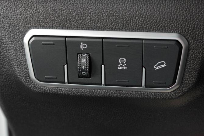 Haval M6 II с пробегом 2024 года, цена 1 759 000 рублей, 17562 км, внедорожник, Автокод Объявления
