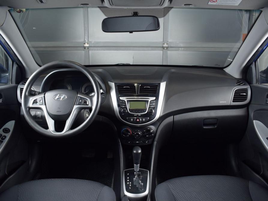 Hyundai Solaris I Кемерово  - изображение 7