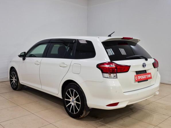 Toyota Corolla XI (E160 E170) Рестайлинг 2 с пробегом 2018 года, цена 1 330 000 рублей, 189912 км, универсал, Автокод Объявления