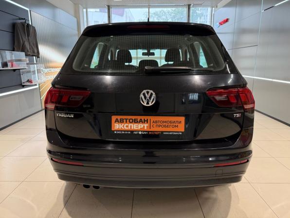 Volkswagen Tiguan II с пробегом 2017 года, цена 1 980 000 рублей, 131000 км, внедорожник, Автокод Объявления