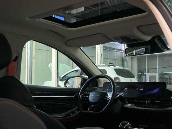 Omoda S5 GT с пробегом 2023 года, цена 1 670 000 рублей, 69790 км, седан, Автокод Объявления