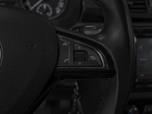 Skoda Rapid I Рестайлинг с пробегом 2018 года, цена 1 330 000 рублей, 152184 км, лифтбек, Автокод Объявления