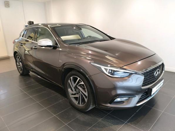 Infiniti Q30 с пробегом 2016 года, цена 1 649 000 рублей, 93428 км, хэтчбек, Автокод Объявления