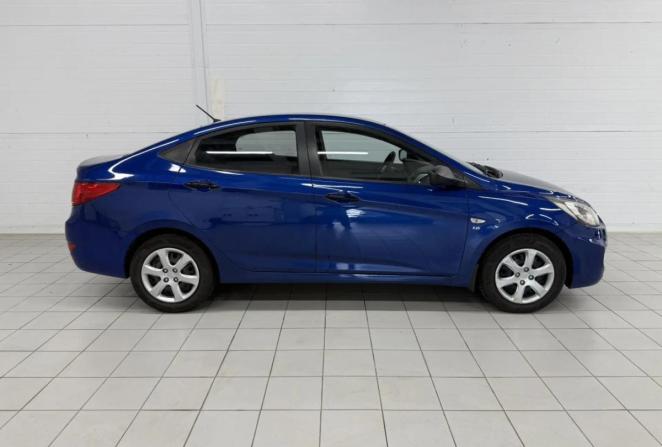 Hyundai Solaris I с пробегом 2012 года, цена 830 000 рублей, 171232 км, седан, Автокод Объявления