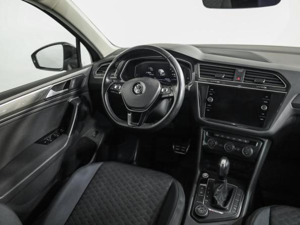 Volkswagen Tiguan II с пробегом 2020 года, цена 2 099 000 рублей, 171830 км, внедорожник, Автокод Объявления