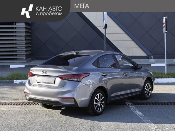 Hyundai Solaris II с пробегом 2018 года, цена 1 028 000 рублей, 205008 км, седан, Автокод Объявления