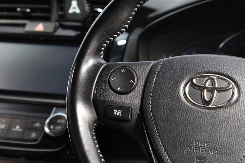 Toyota Corolla XI (E160 E170) Рестайлинг 2 Новосибирск  - изображение 14