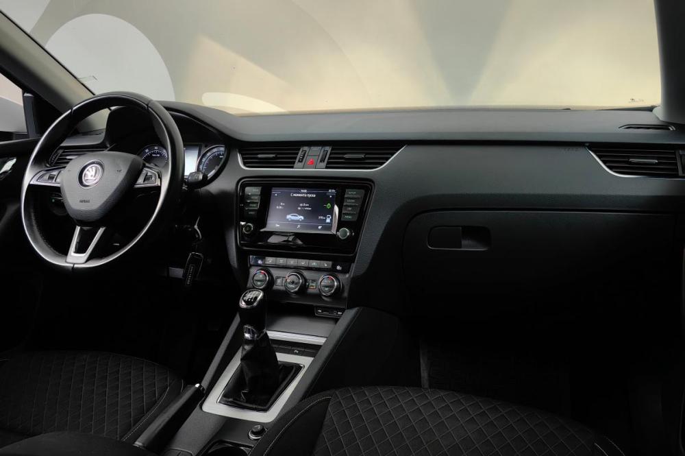 Skoda Octavia III (A7) Москва  - изображение 7