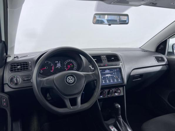 Volkswagen Polo V Рестайлинг с пробегом 2020 года, цена 1 280 000 рублей, 137951 км, седан, Автокод Объявления
