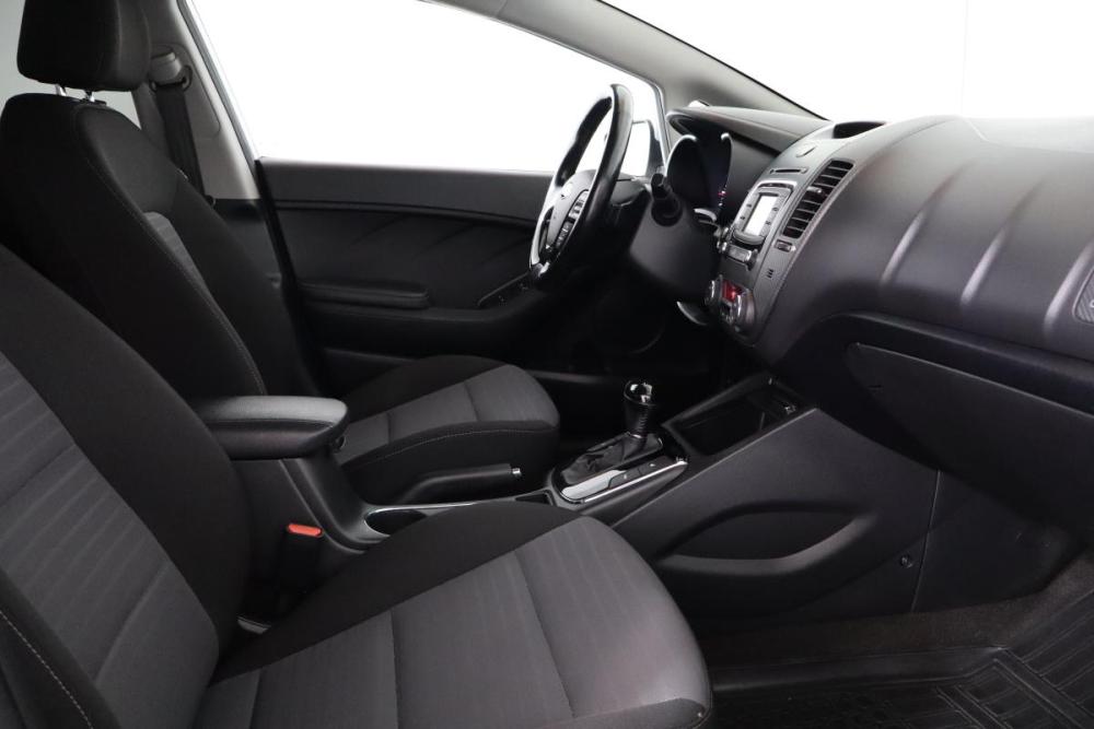 Kia Cerato III Рестайлинг (Classic) Санкт-Петербург  - изображение 12