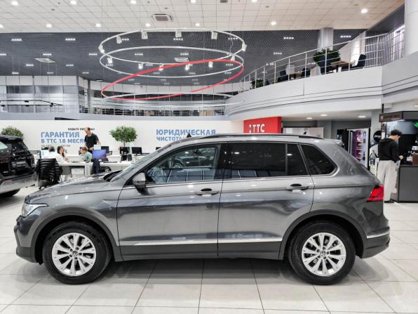Volkswagen Tiguan II Рестайлинг с пробегом 2021 года, цена 2 600 000 рублей, 101000 км, внедорожник, Автокод Объявления