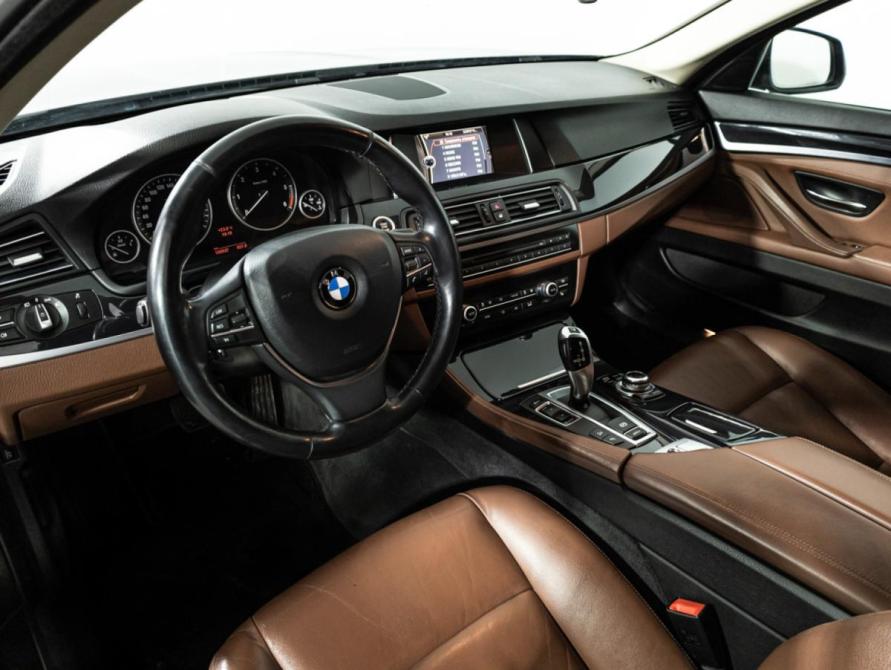 BMW 5 серии VI (F10/F11/F07) Рестайлинг Санкт-Петербург  - изображение 11