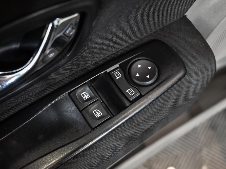 Renault Fluence I Екатеринбург  - изображение 16