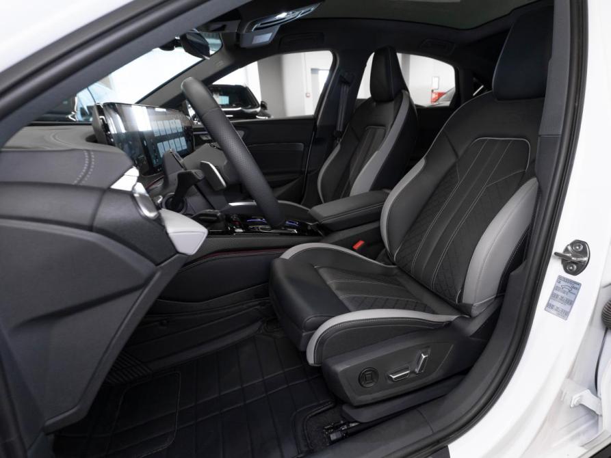 Audi A5 III (B10) Москва  - изображение 9