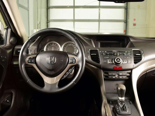 Honda Accord VIII с пробегом 2008 года, цена 899 999 рублей, 413406 км, седан, Автокод Объявления