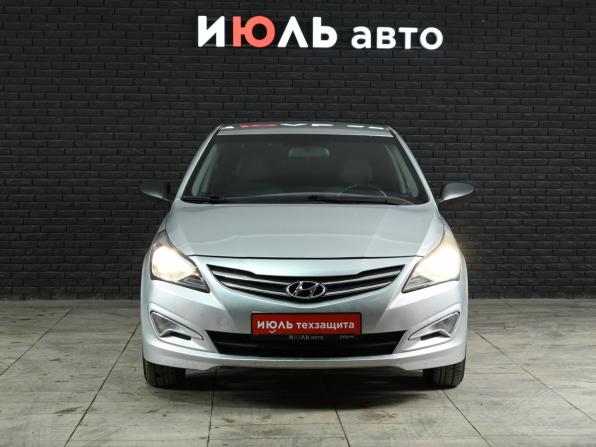 Hyundai Solaris I Рестайлинг с пробегом 2016 года, цена 750 000 рублей, 321092 км, седан, Автокод Объявления