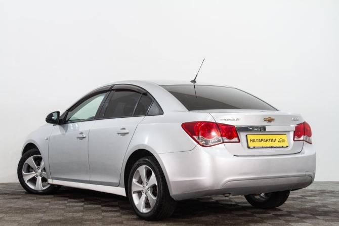 Chevrolet Cruze I с пробегом 2012 года, цена 739 000 рублей, 240000 км, седан, Автокод Объявления