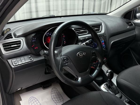 Kia Rio III Рестайлинг с пробегом 2017 года, цена 1 209 000 рублей, 137615 км, седан, Автокод Объявления
