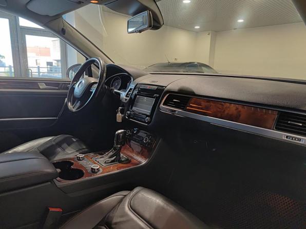 Volkswagen Touareg II с пробегом 2012 года, цена 1 550 000 рублей, 189009 км, внедорожник, Автокод Объявления