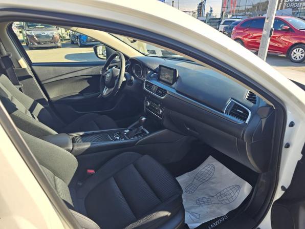 Mazda 6 III (GJ) Рестайлинг с пробегом 2016 года, цена 1 799 995 рублей, 138049 км, седан, Автокод Объявления