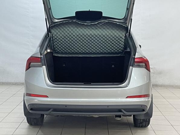 Skoda Rapid II с пробегом 2021 года, цена 1 750 000 рублей, 113399 км, лифтбек, Автокод Объявления