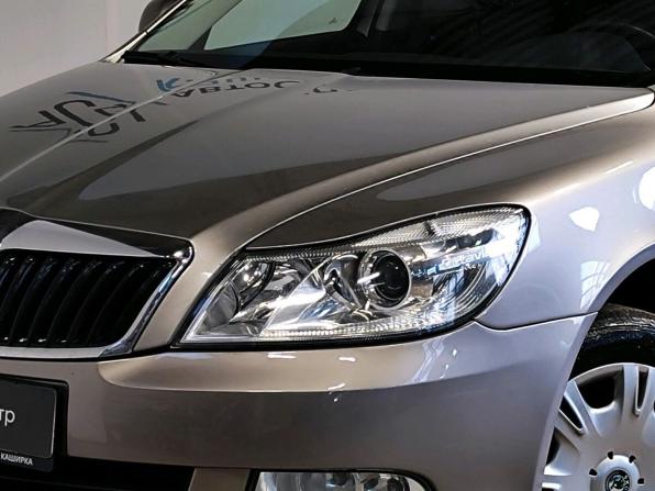 Skoda Octavia II (A5) Рестайлинг с пробегом 2013 года, цена 889 000 рублей, 224257 км, лифтбек, Автокод Объявления