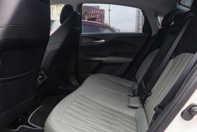 Changan Lamore с пробегом 2024 года, цена 1 870 000 рублей, 24332 км, седан, Автокод Объявления